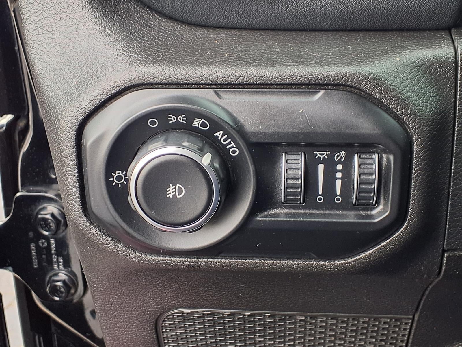 2018 Jeep Wrangler Unlimited Sahara 4x4