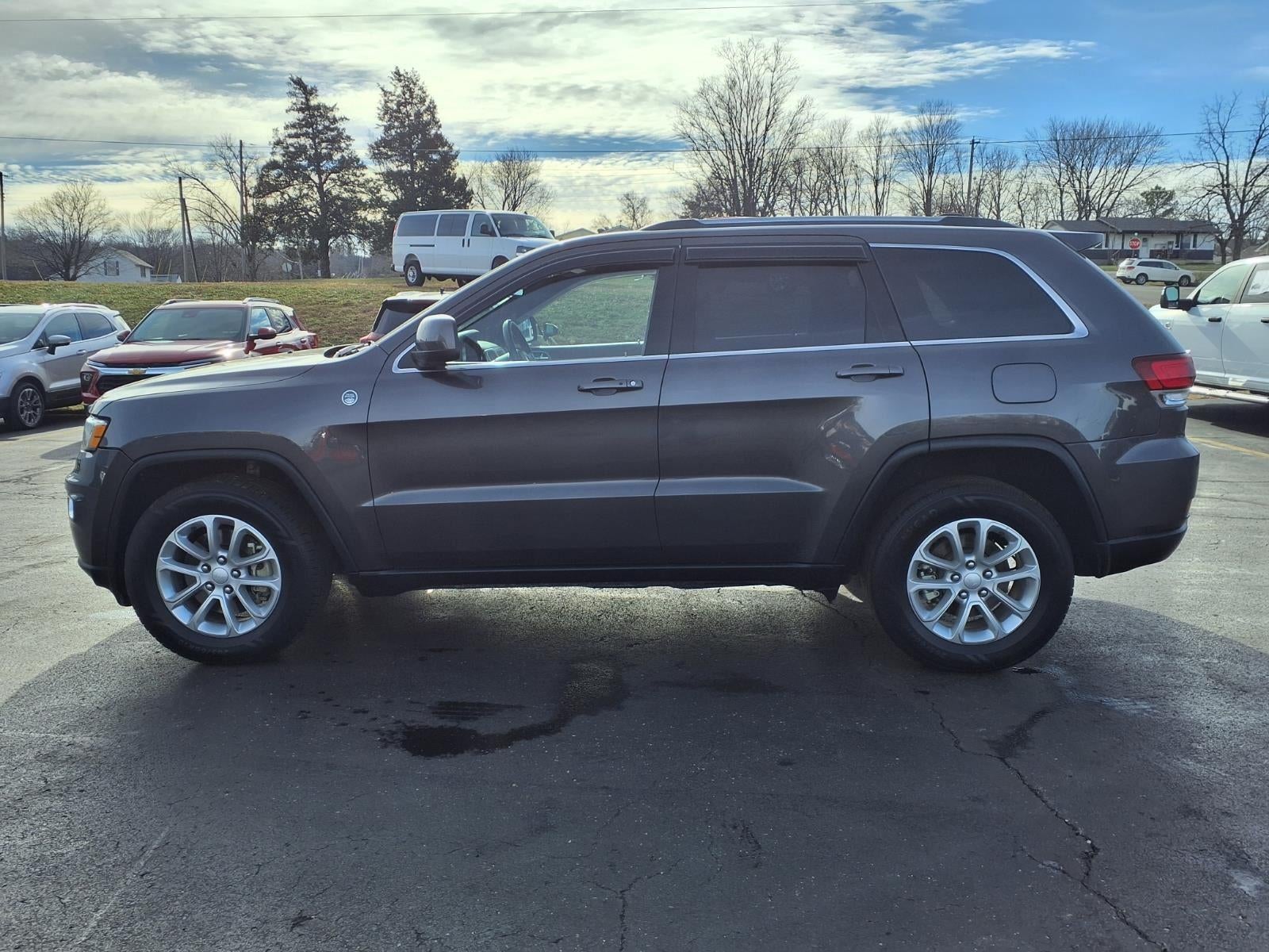 2021 Jeep Grand Cherokee Laredo E 4x4