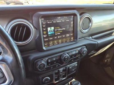 2020 Jeep Gladiator Overland 4x4