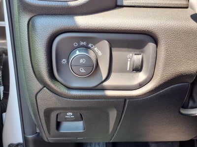 2025 RAM 1500 Big Horn Crew Cab 4x4 5'7" Box