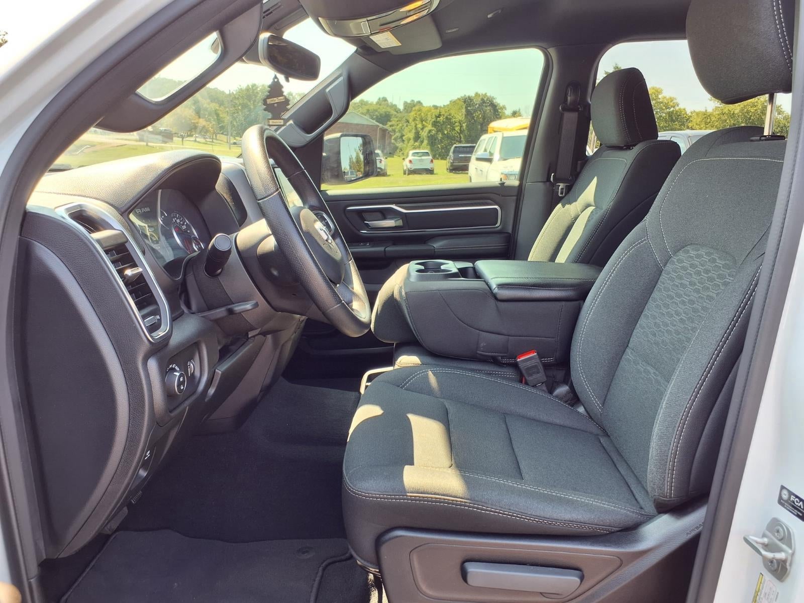 2025 RAM 1500 Big Horn Crew Cab 4x4 5'7" Box