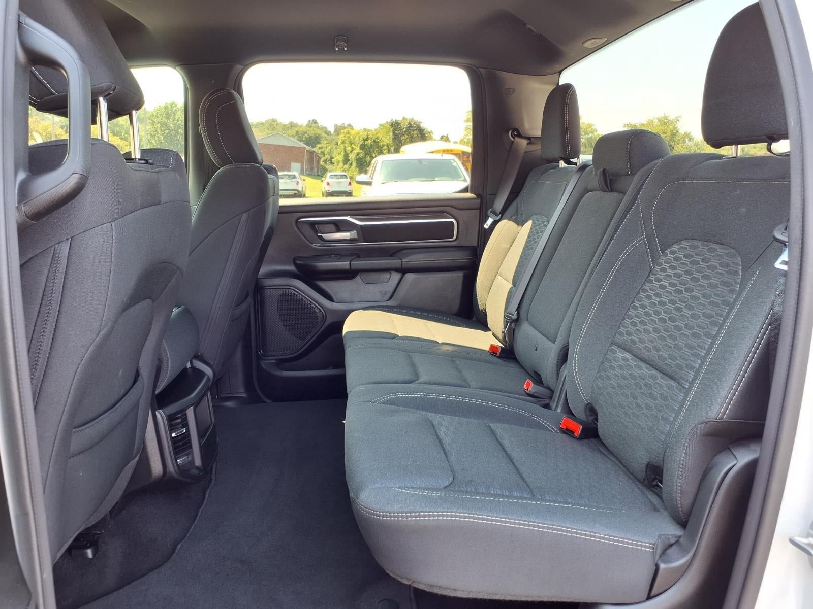 2025 RAM 1500 Big Horn Crew Cab 4x4 5'7" Box