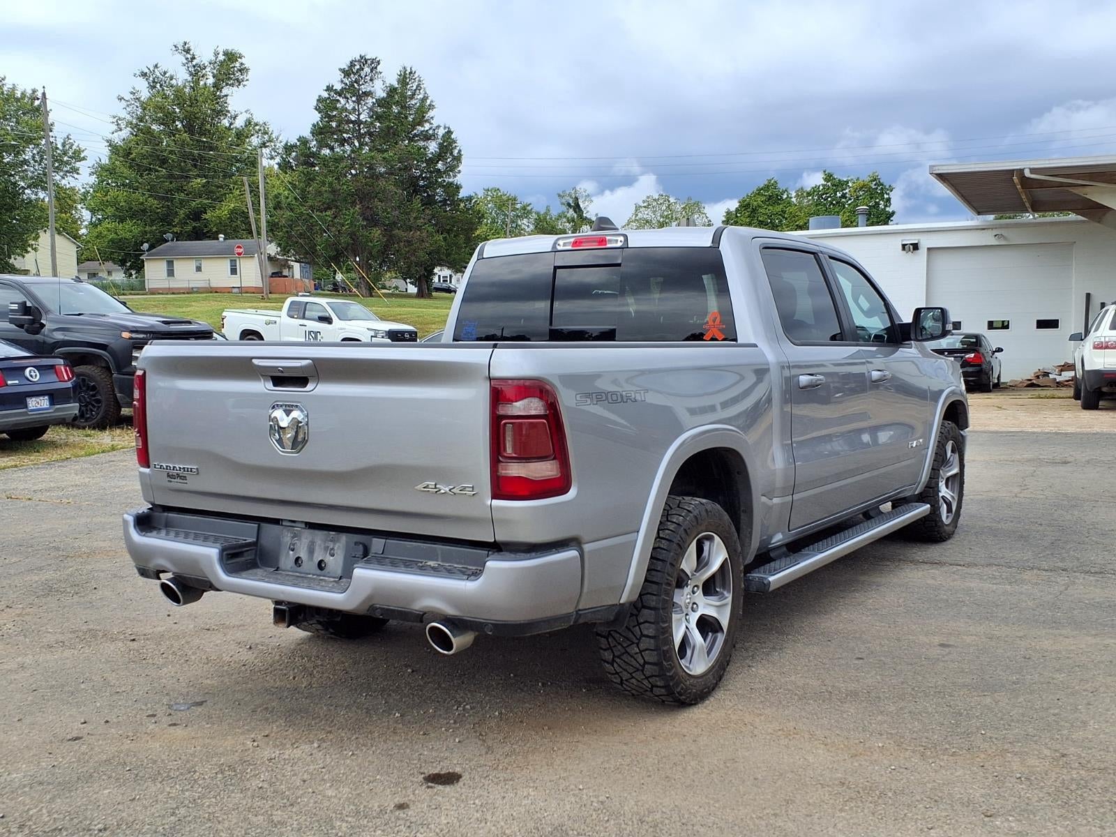 2021 RAM 1500 Laramie Crew Cab 4x4 5'7" Box