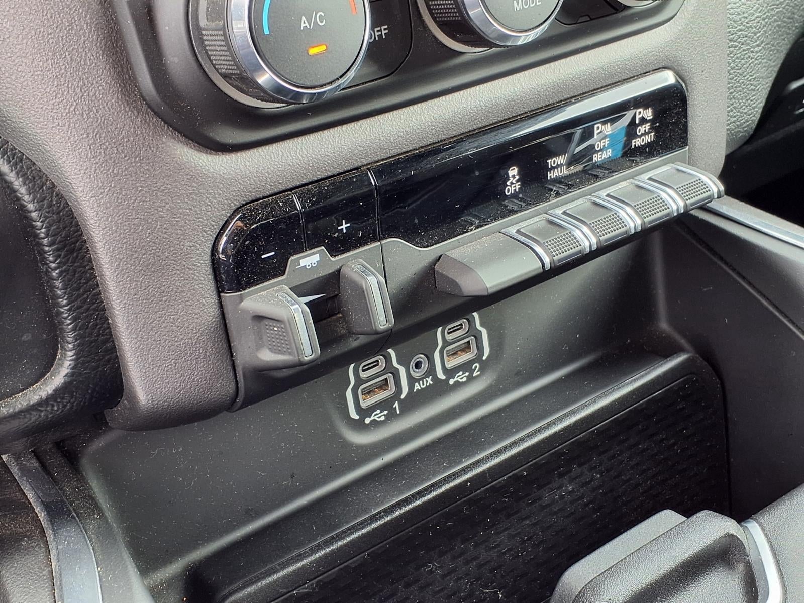 2021 RAM 1500 Laramie Crew Cab 4x4 5'7" Box