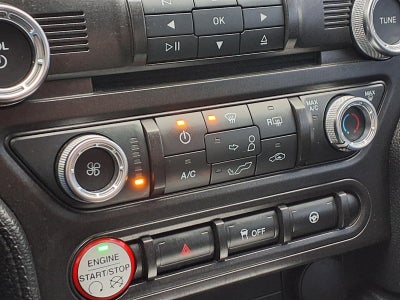 2016 Ford Mustang V6