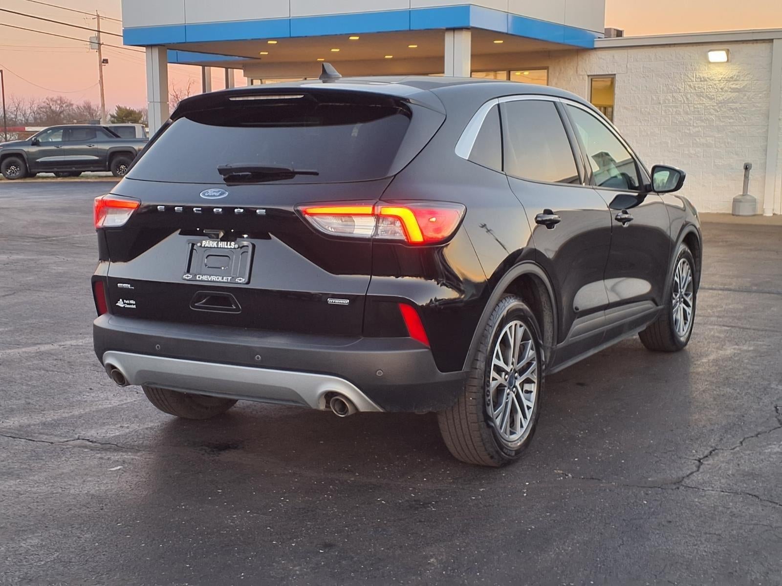 2022 Ford Escape SEL Hybrid