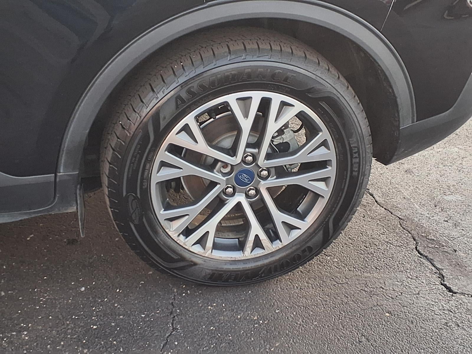 2022 Ford Escape SEL Hybrid