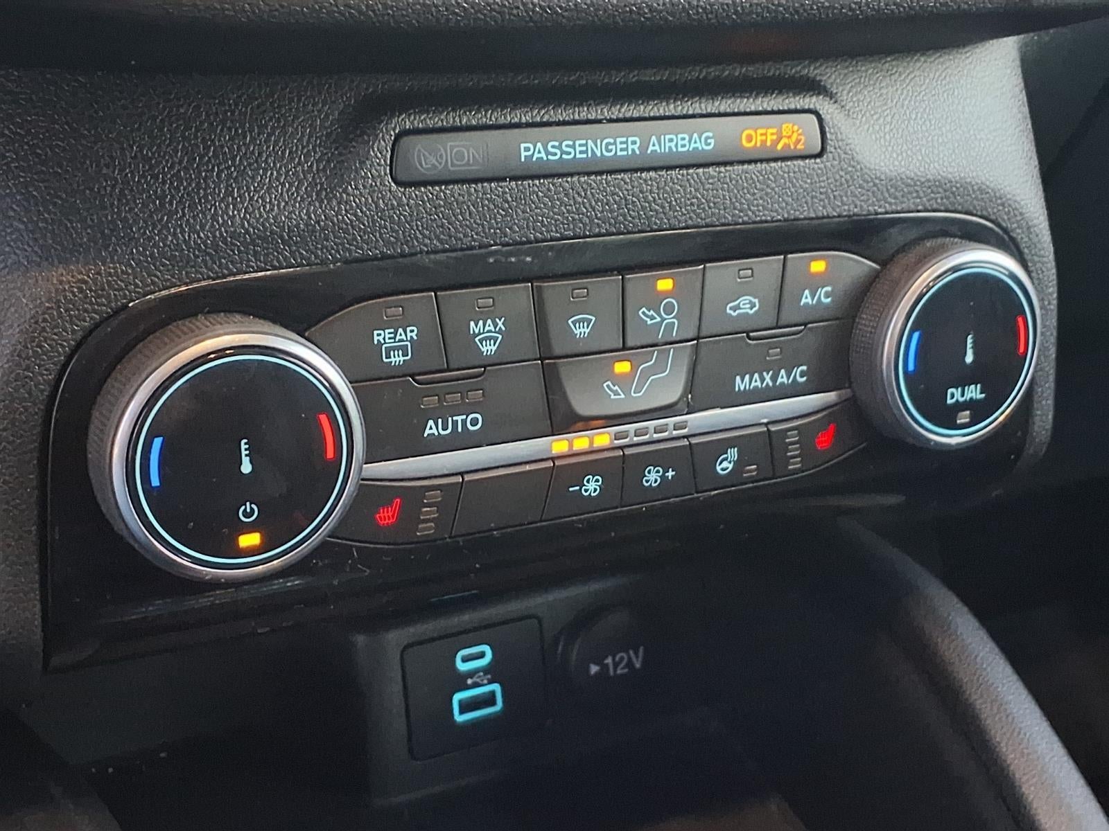 2022 Ford Escape SEL Hybrid