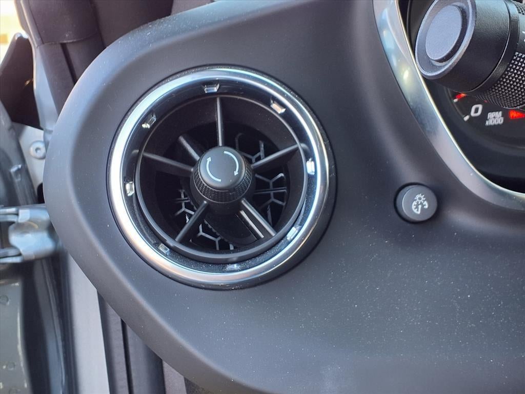 2023 Chevrolet Camaro LT1