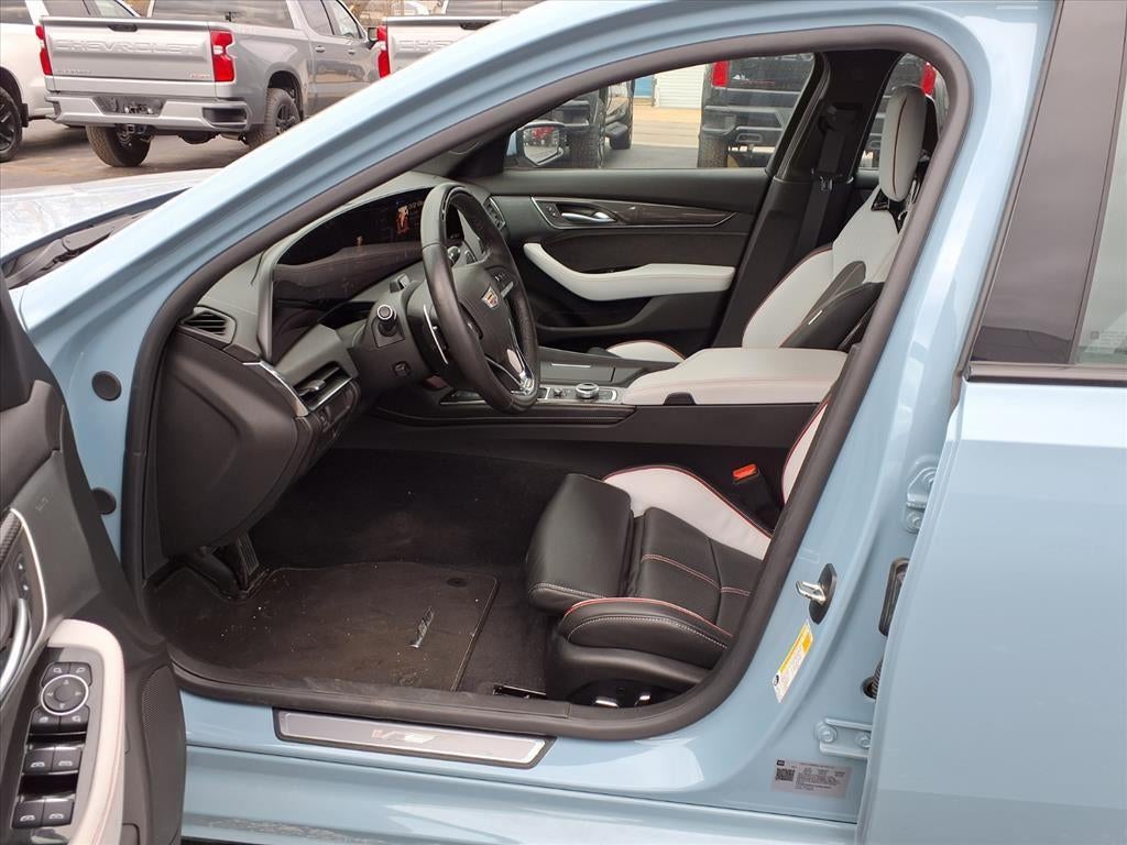 2025 Cadillac CT5-V V-Series Blackwing