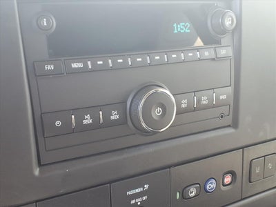 2025 Chevrolet Express Passenger 3500 1LT