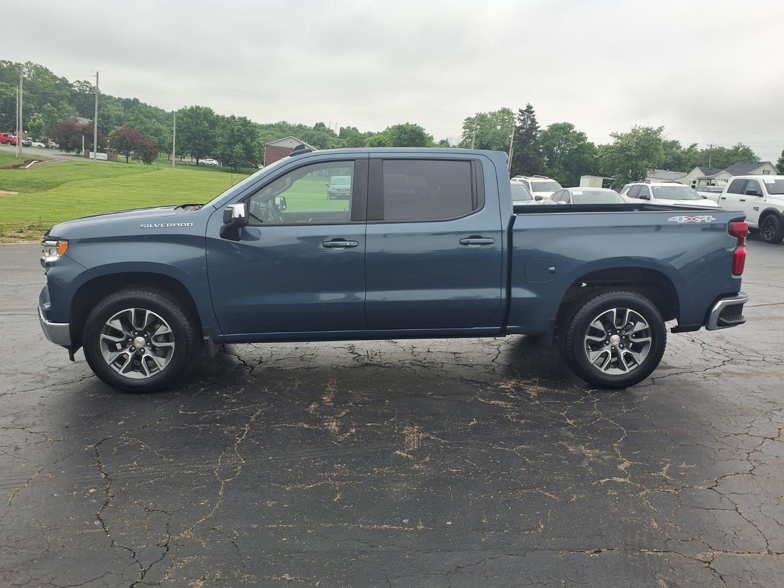 2024 Chevrolet Silverado 1500 LT (2FL)