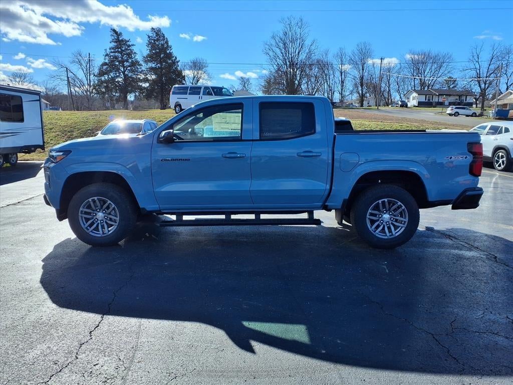 2025 Chevrolet Colorado WT/LT