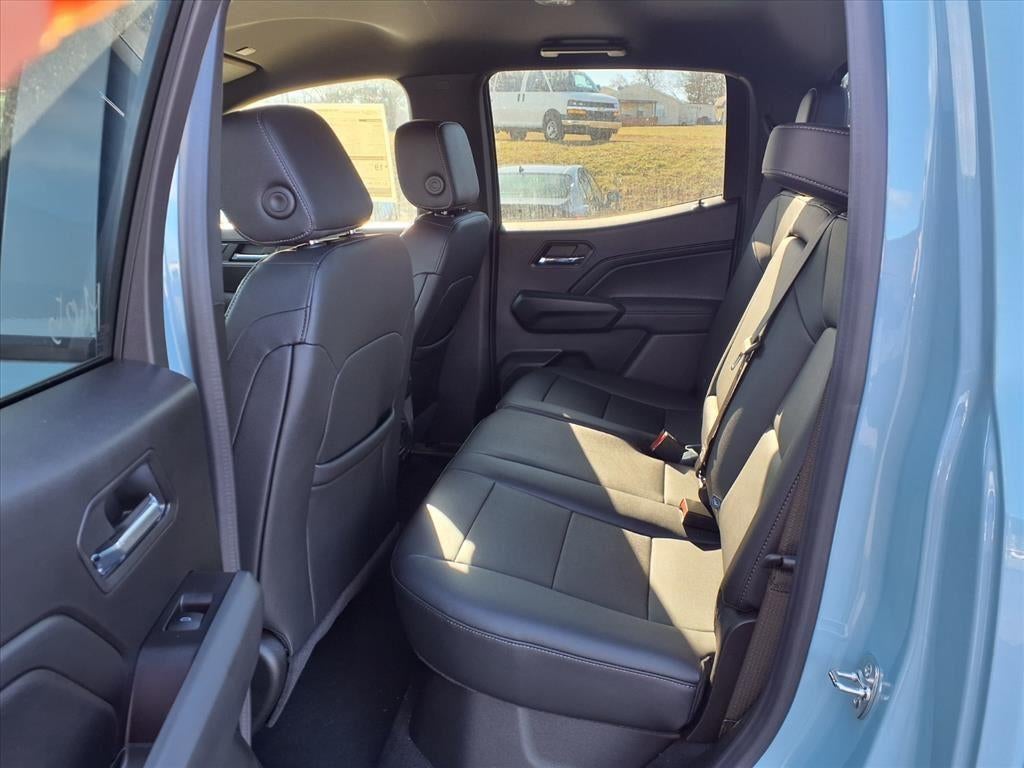 2025 Chevrolet Colorado WT/LT