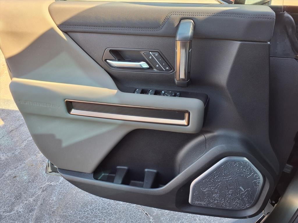 2024 GMC HUMMER EV SUV 3X