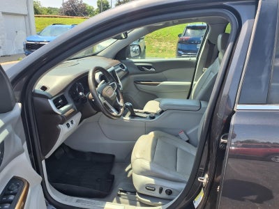 2017 GMC Acadia SLT