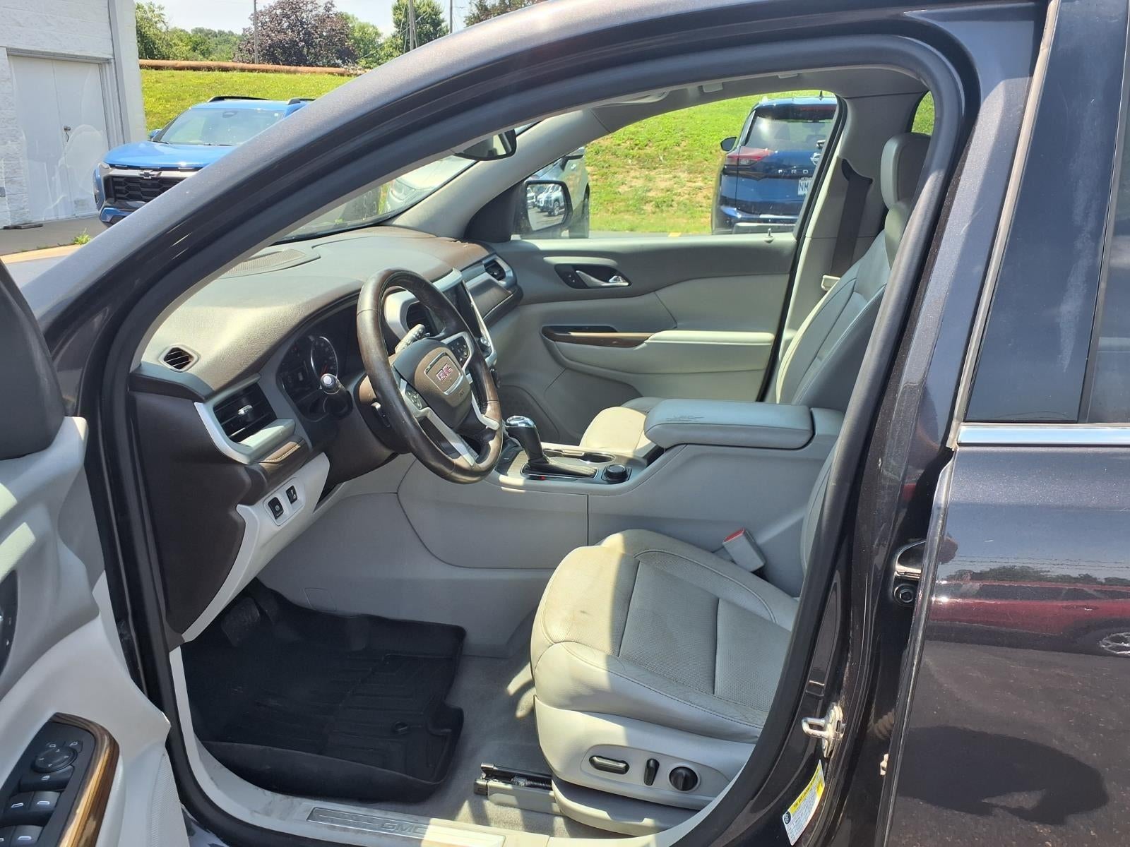 2017 GMC Acadia SLT