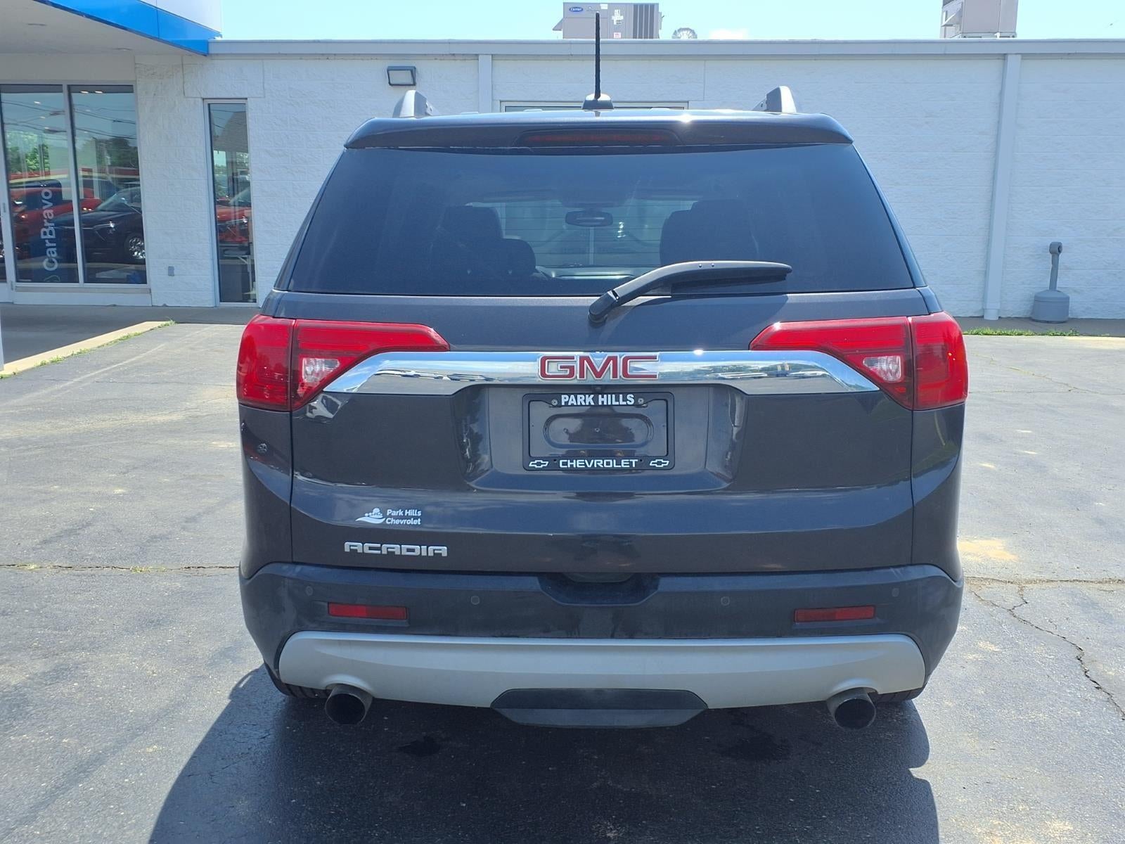 2017 GMC Acadia SLT