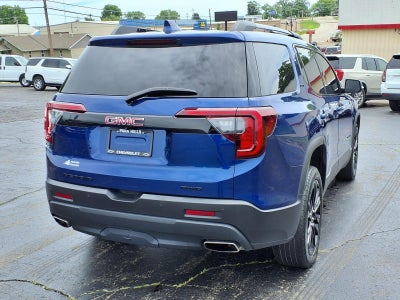 2023 GMC Acadia SLT