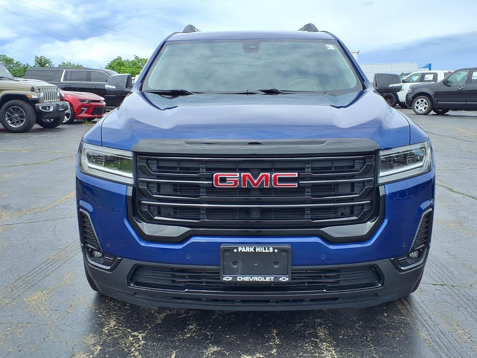 2023 GMC Acadia SLT