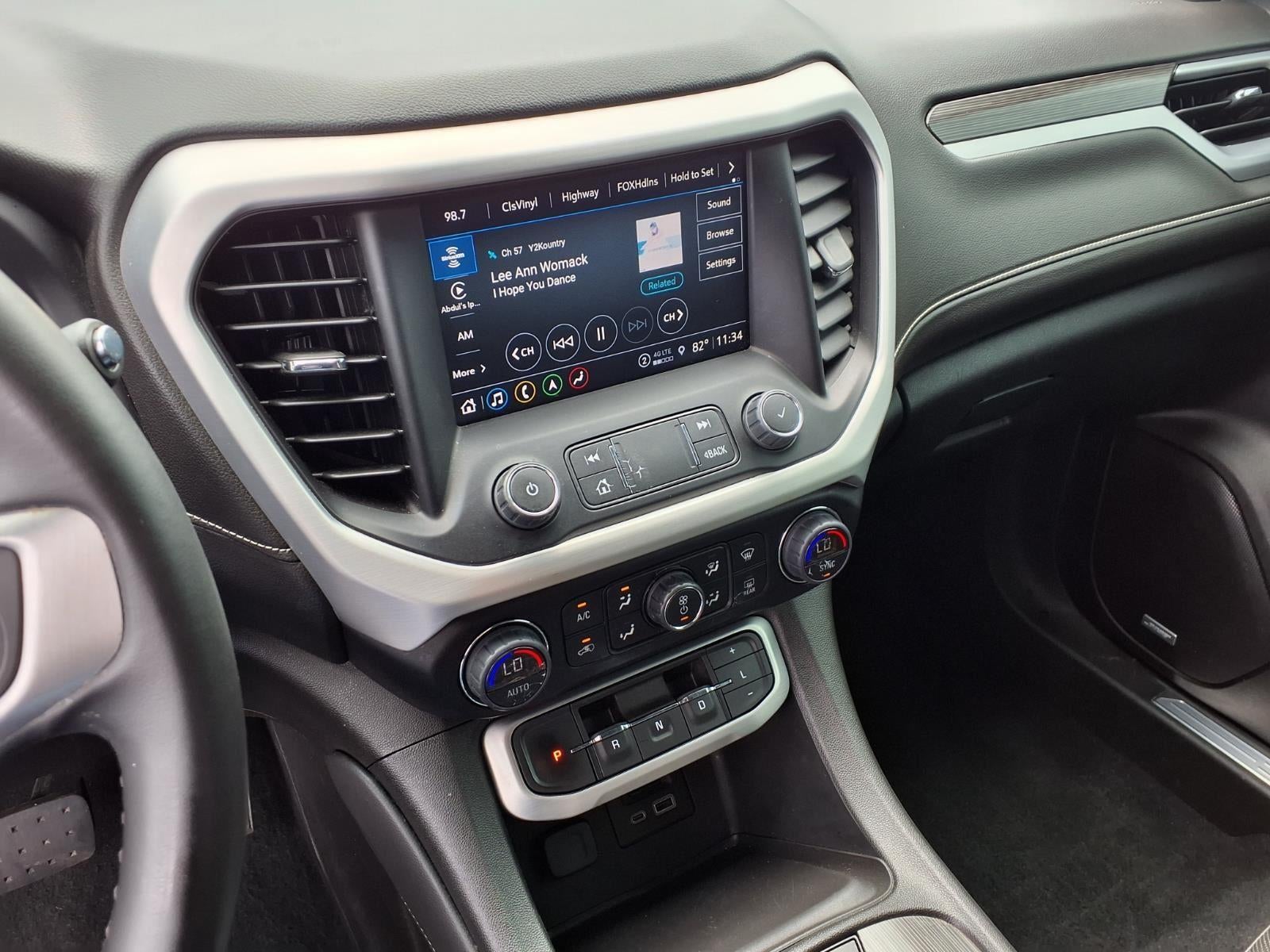 2023 GMC Acadia SLT