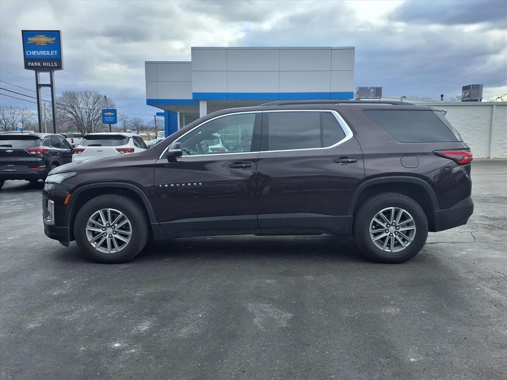 2023 Chevrolet Traverse LT Leather