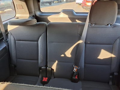 2023 Chevrolet Suburban LS