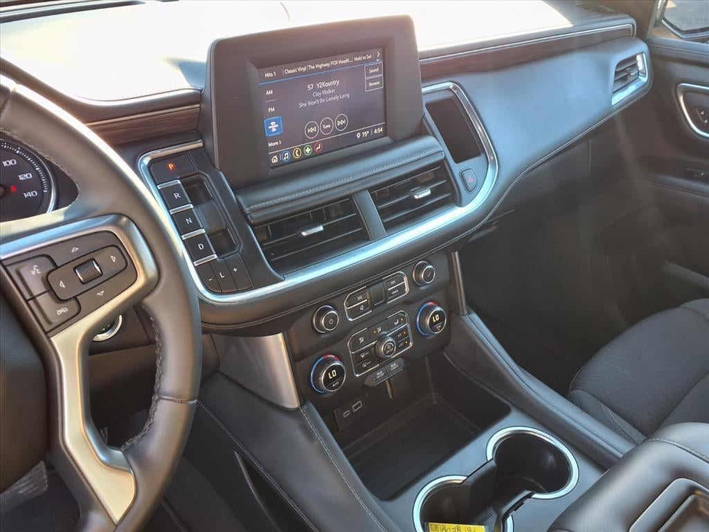 2023 Chevrolet Suburban LS