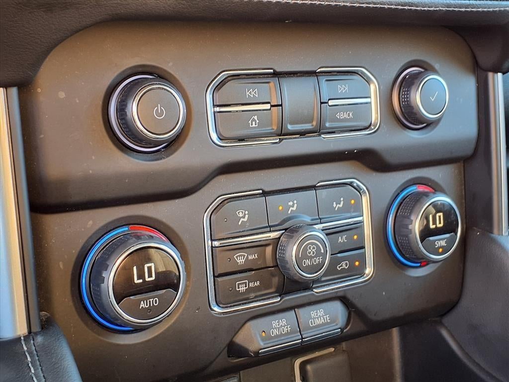 2023 Chevrolet Suburban LS