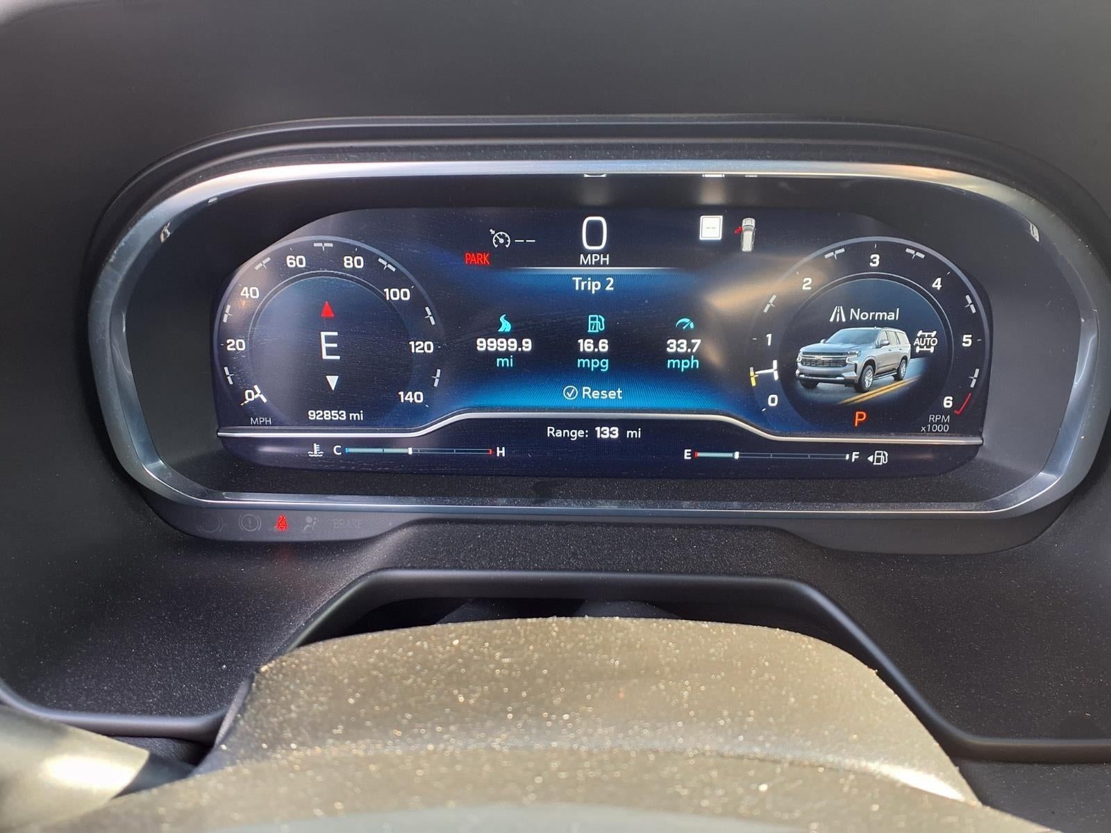 2023 Chevrolet Suburban LT