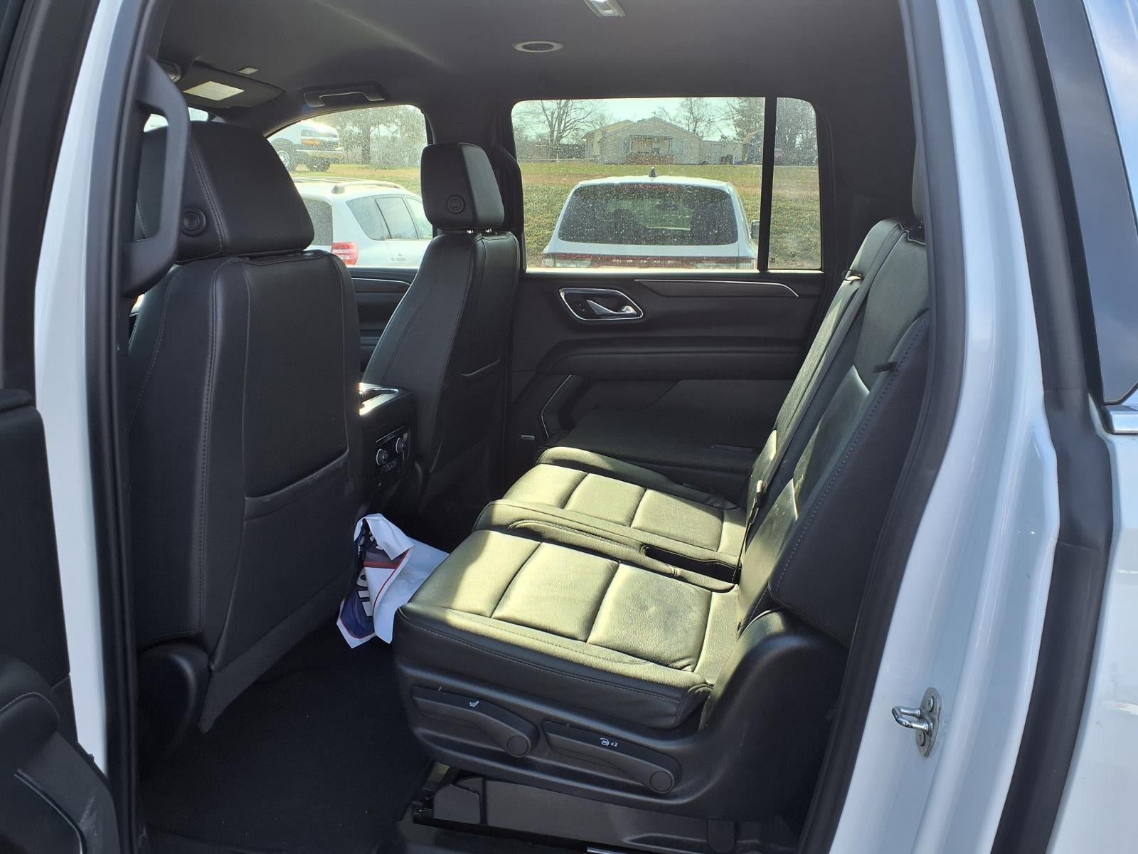 2023 Chevrolet Suburban LT