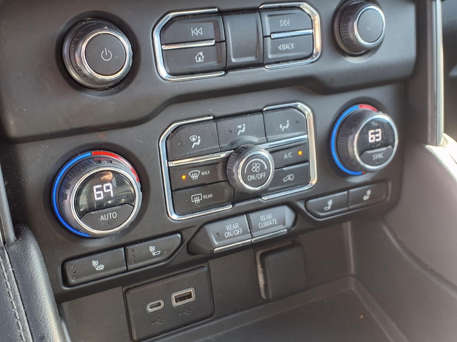 2023 Chevrolet Suburban LT