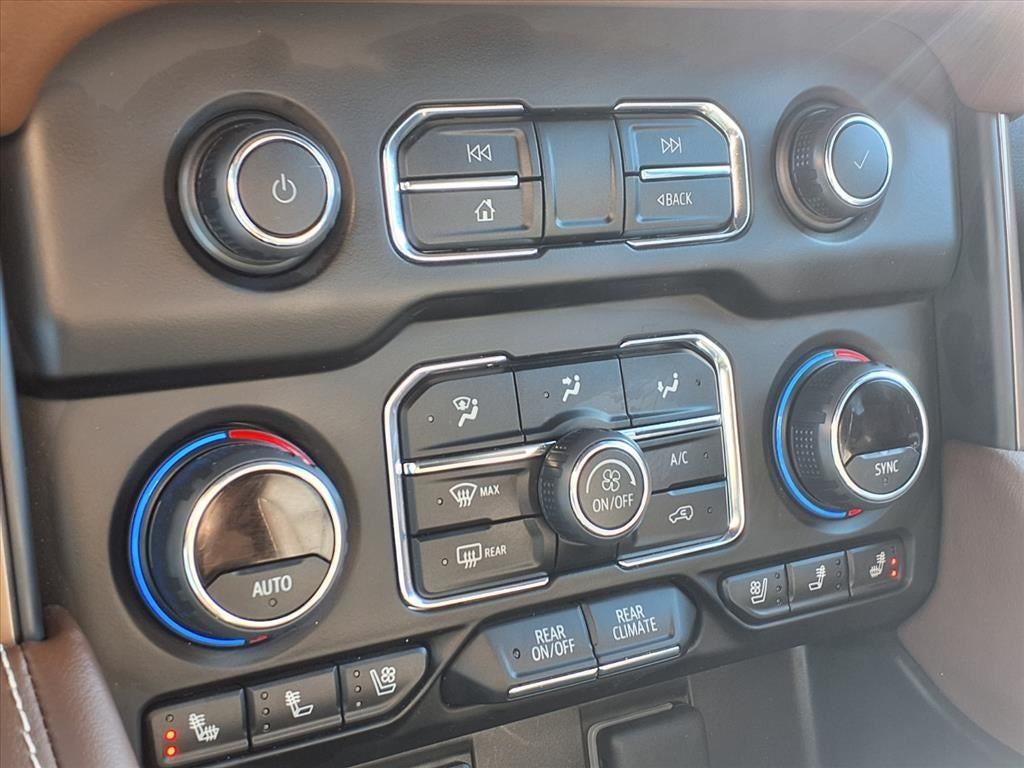 2024 Chevrolet Suburban High Country