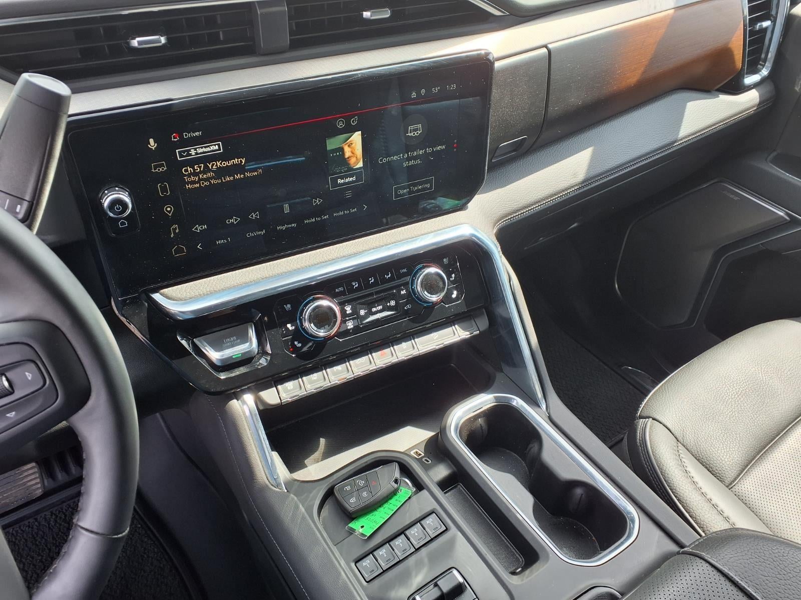 2025 GMC Sierra 2500 HD Denali