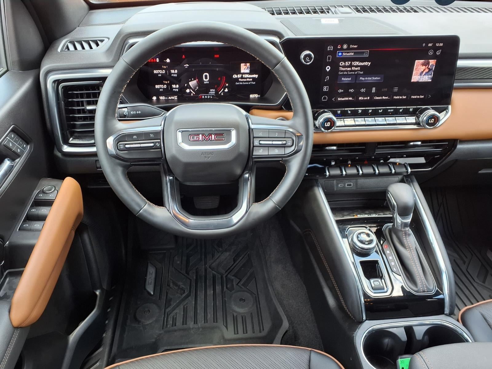 2025 GMC Canyon AT4
