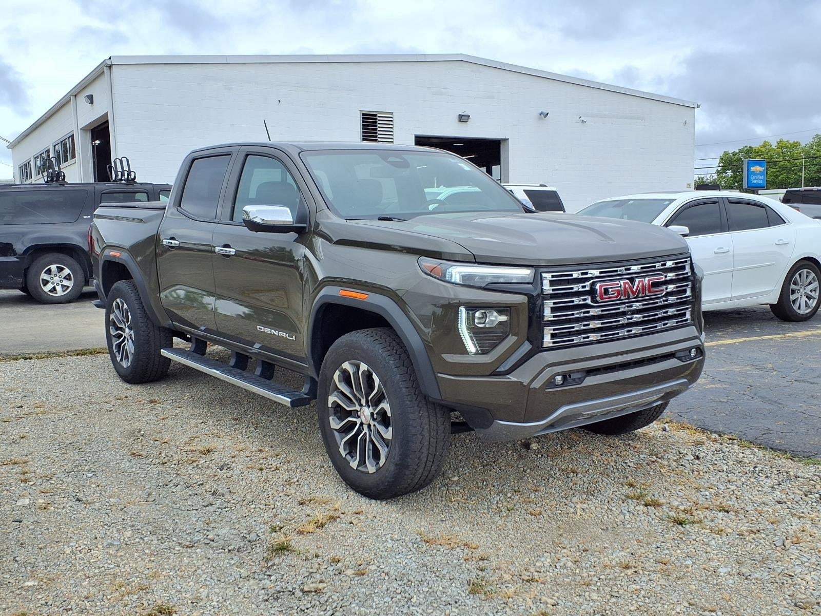 2023 GMC Canyon 4WD Denali
