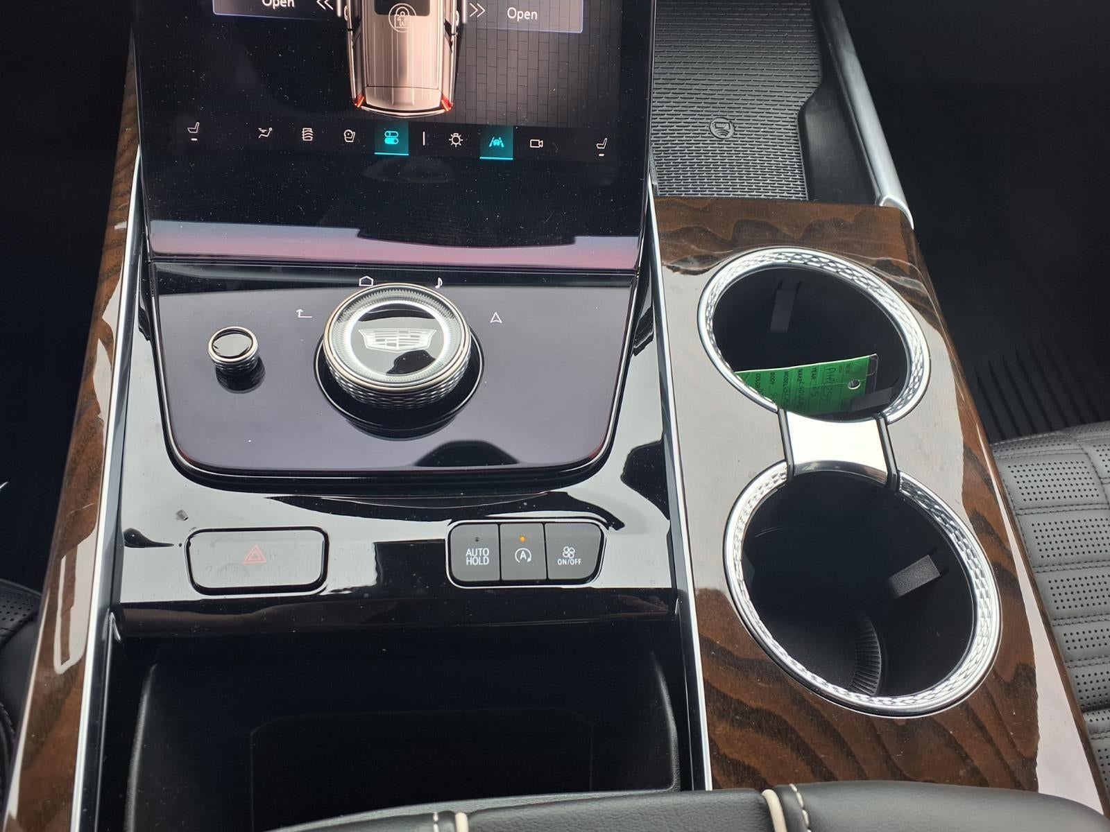 2025 Cadillac Escalade Sport Platinum