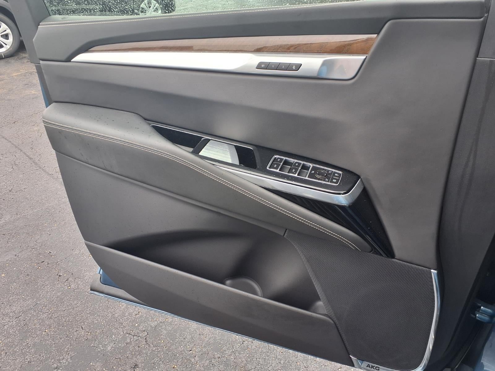 2025 Cadillac Escalade Sport Platinum
