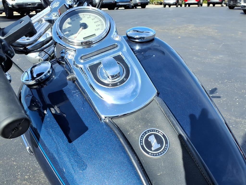 2009 HARLEY-DAVID FXDC Base