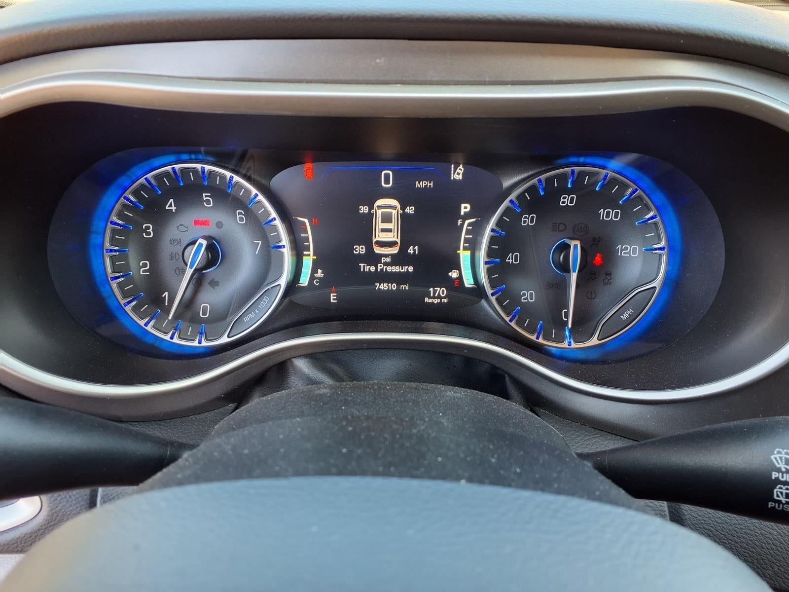 2023 Chrysler Pacifica Touring L