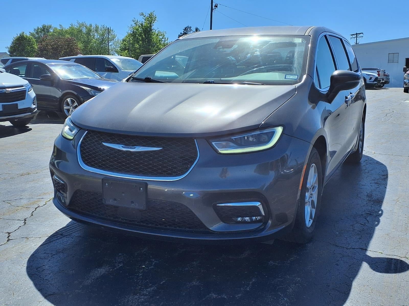 2023 Chrysler Pacifica Touring L