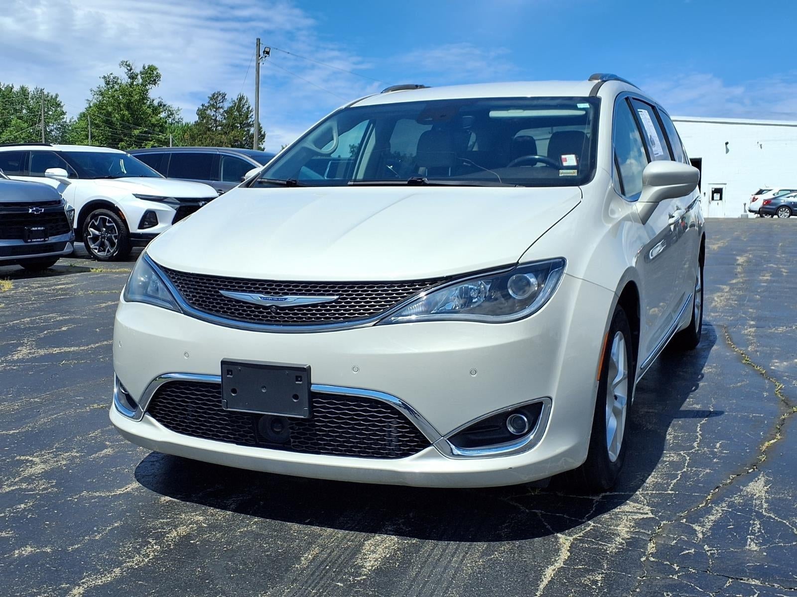 2020 Chrysler Pacifica Touring L Plus
