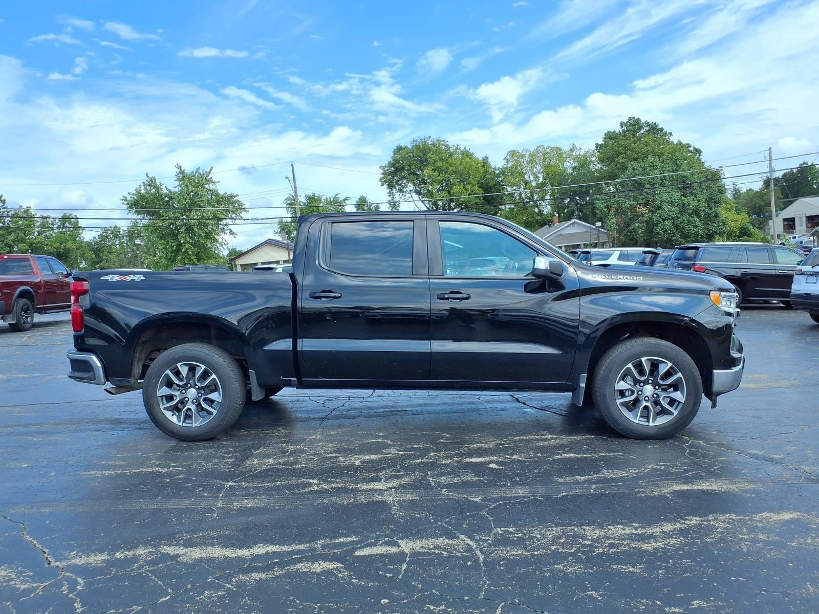 2023 Chevrolet Silverado 1500 LT