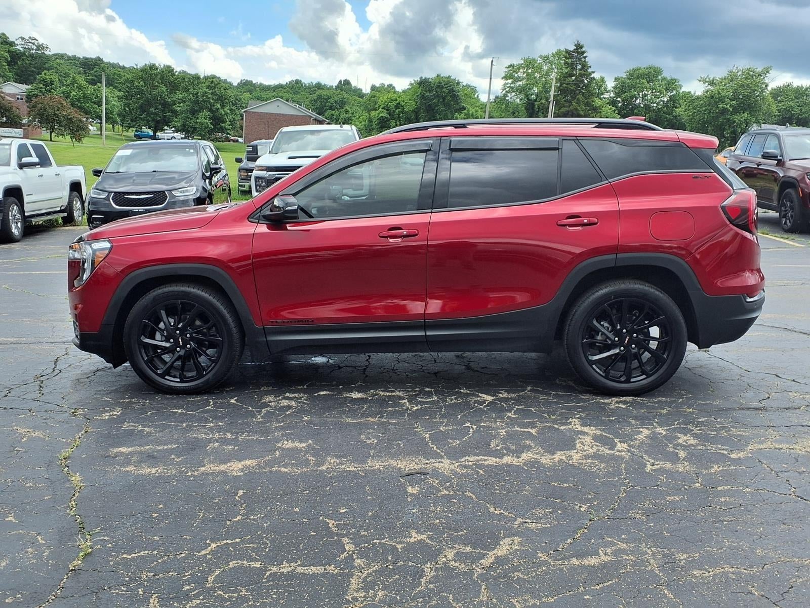 2024 GMC Terrain SLT