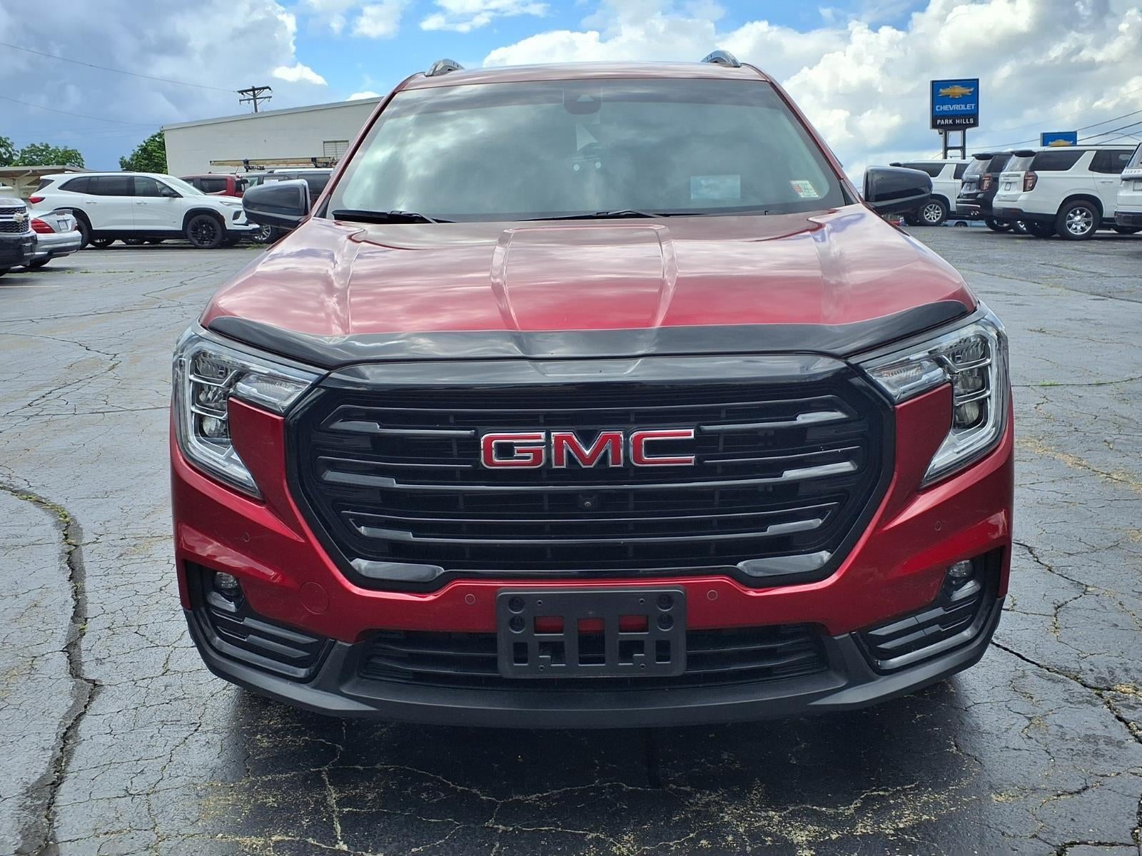 2024 GMC Terrain SLT