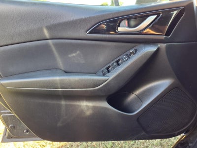 2016 Mazda Mazda3 Hatchback i Touring