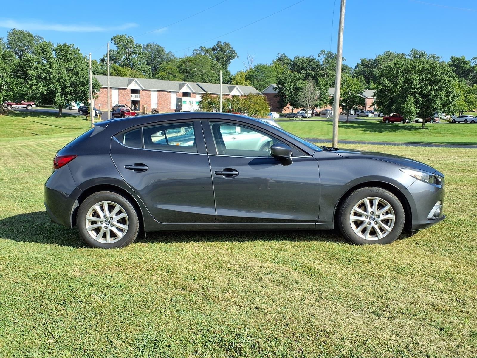 2016 Mazda Mazda3 Hatchback i Touring