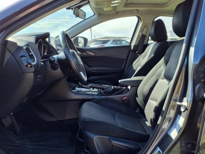 2016 Mazda Mazda3 Hatchback i Touring