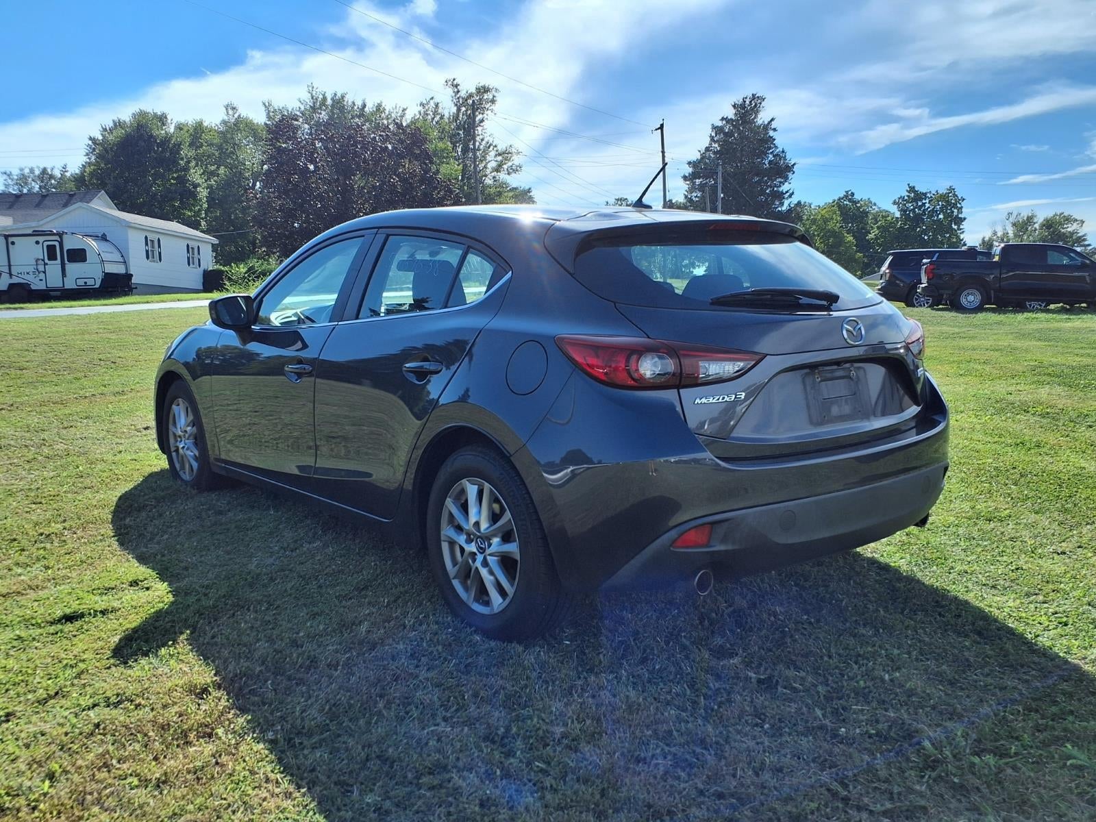 2016 Mazda Mazda3 Hatchback i Touring