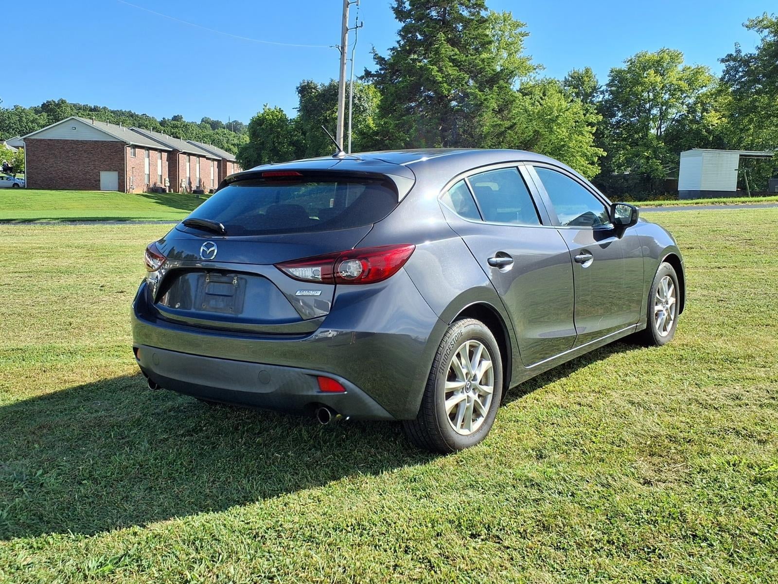 2016 Mazda Mazda3 Hatchback i Touring